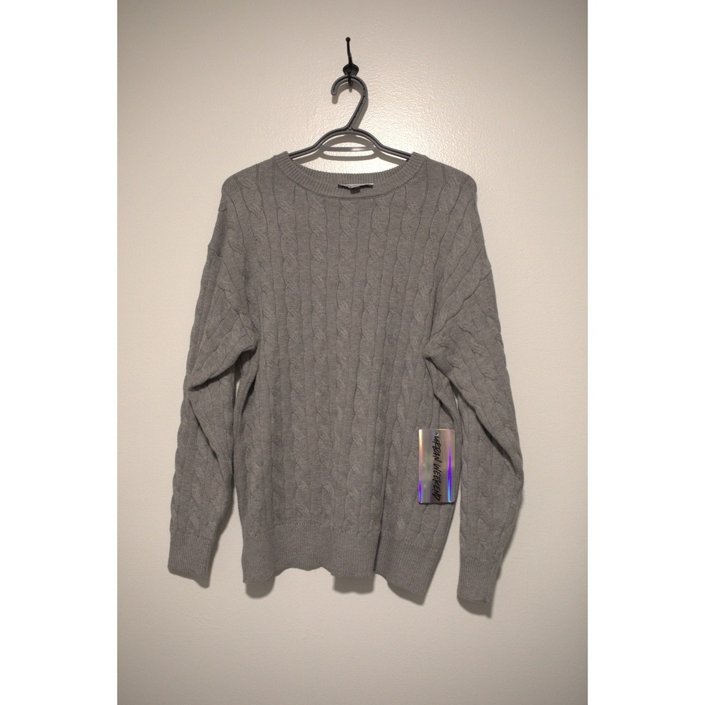 Urban Weekend Women Medium Gray Cable Knit Crew Neck Long Sleeve Sweater NWT